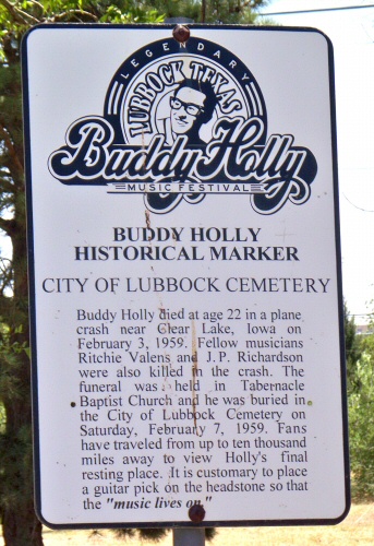 Holly Marker